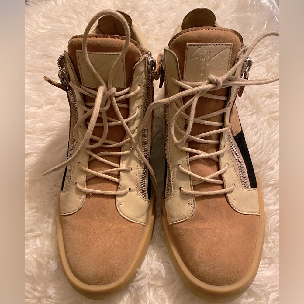 GIUSEPPE ZANOTTI SUEDE TAN AND BLACK LEATHER ZIPPER SHOES